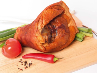 Свиная рулька варено-копченая